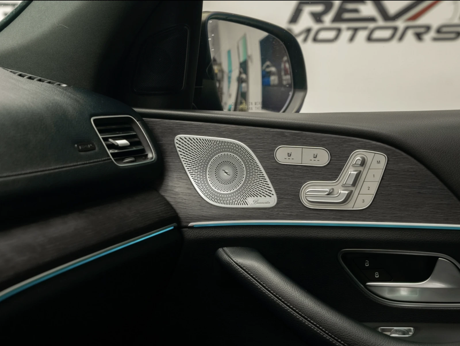 Mercedes-Benz GLS 450 АВТОКРЕДИТ* ЦЕНА БЕЗ АНАЛОГ* , снимка 13 - Автомобили и джипове - 54226368