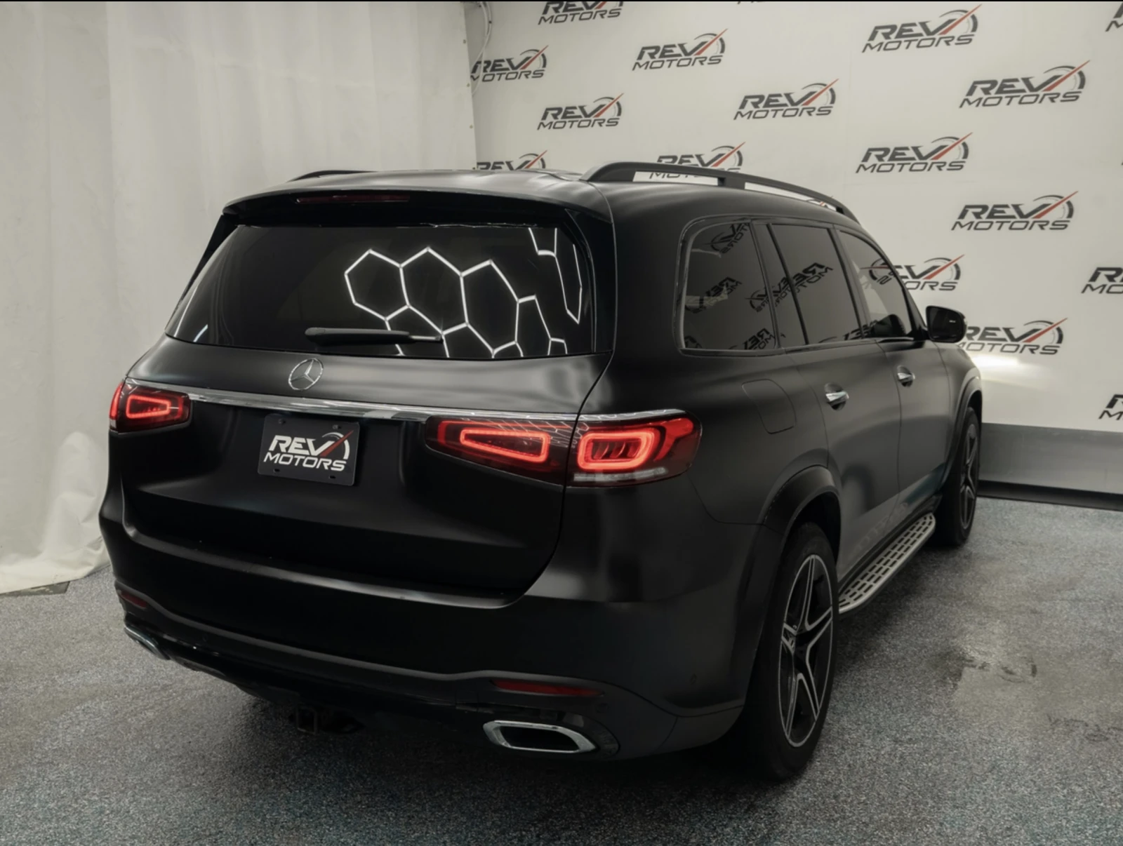 Mercedes-Benz GLS 450 АВТОКРЕДИТ* ЦЕНА БЕЗ АНАЛОГ* , снимка 4 - Автомобили и джипове - 54226368