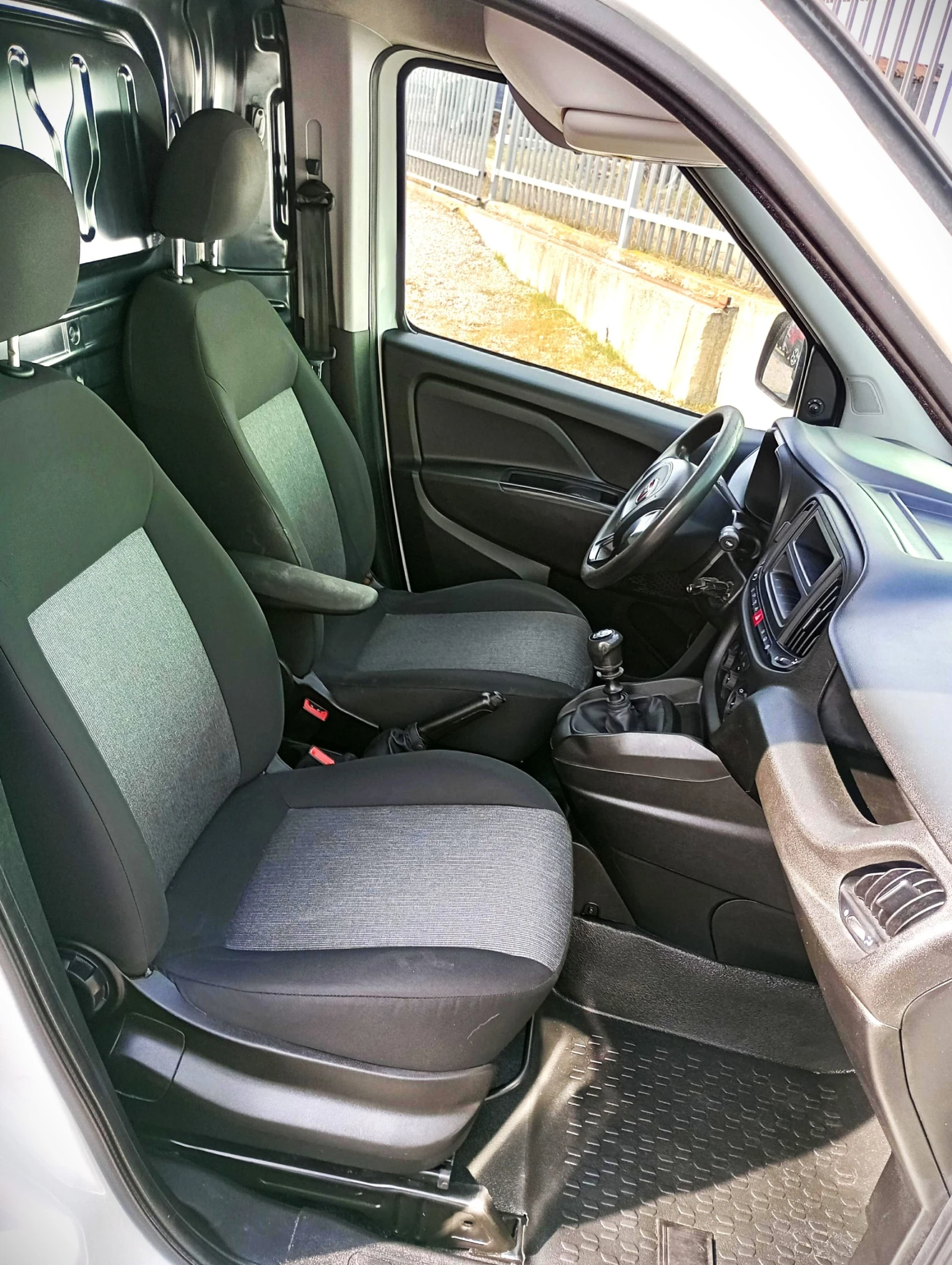 Fiat Doblo MAXI, снимка 8 - Автомобили и джипове - 54770876