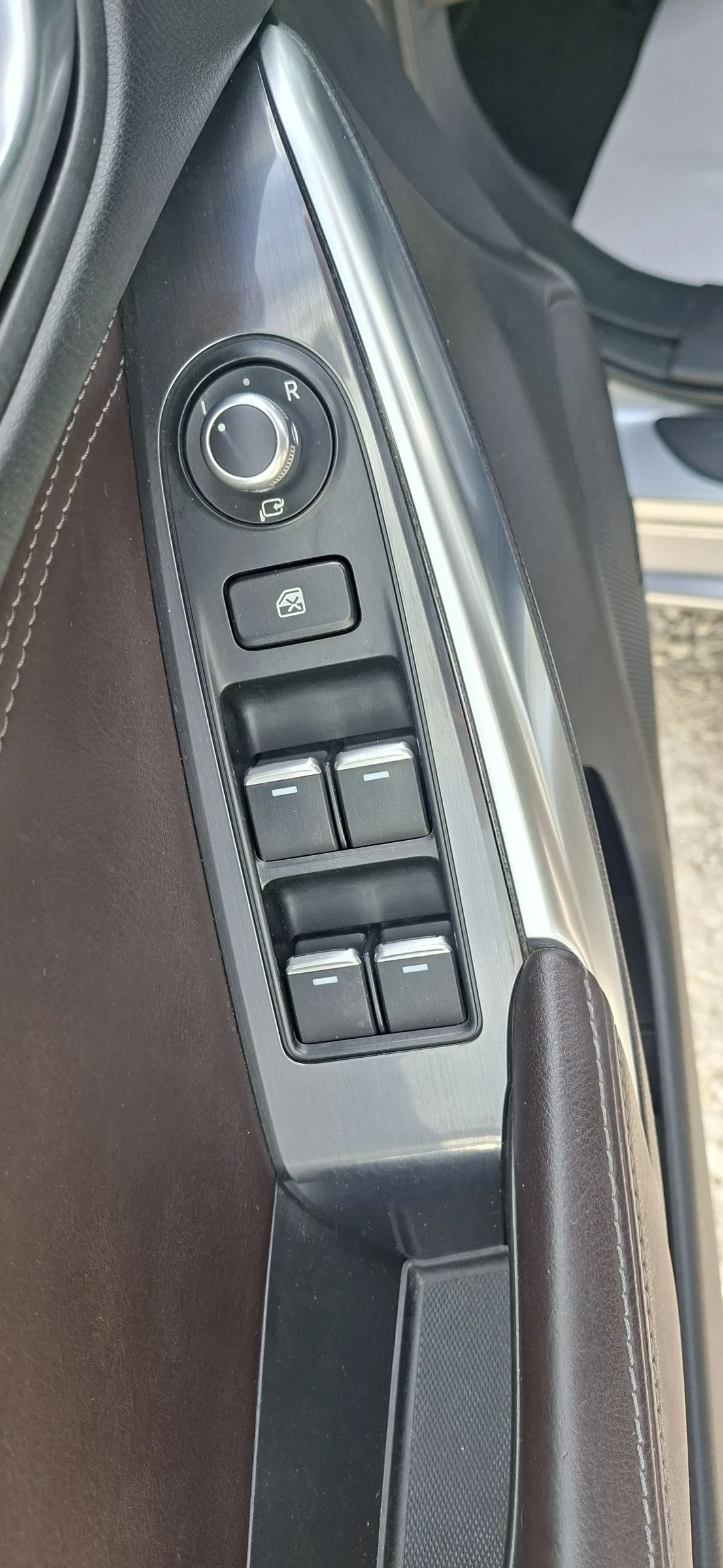 Mazda 6 2, 2, снимка 10 - Автомобили и джипове - 54738444