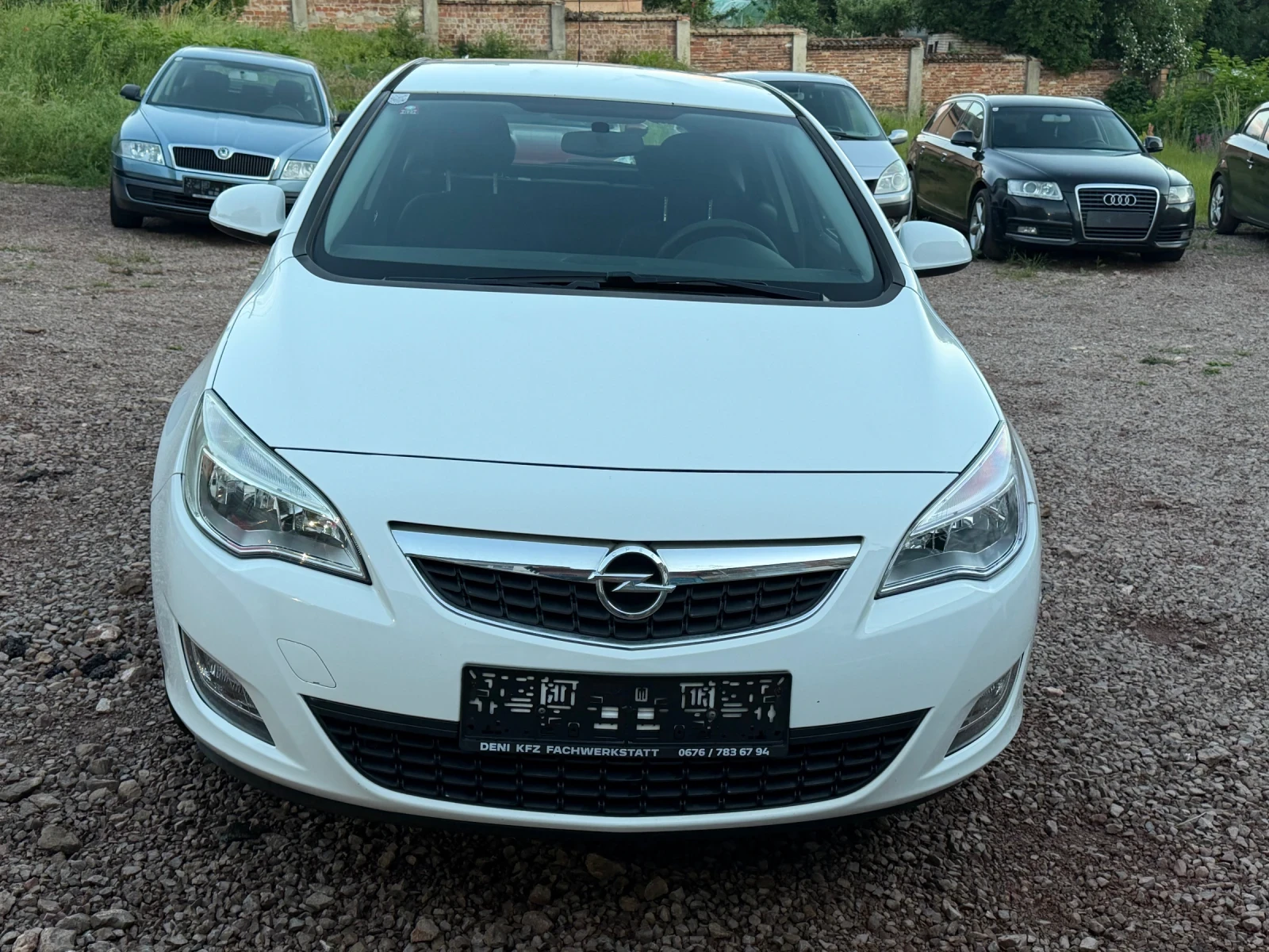 Opel Astra 1.4 100 кс Сервизна история , снимка 3 - Автомобили и джипове - 54826510