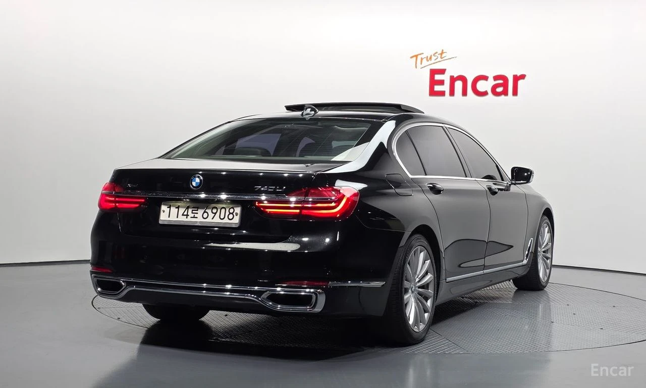 BMW 740 Li* XDRIVE* ОБДУХВАНЕ* HARMON* KARDON* ДИСТРОНИК* , снимка 2 - Автомобили и джипове - 55104112