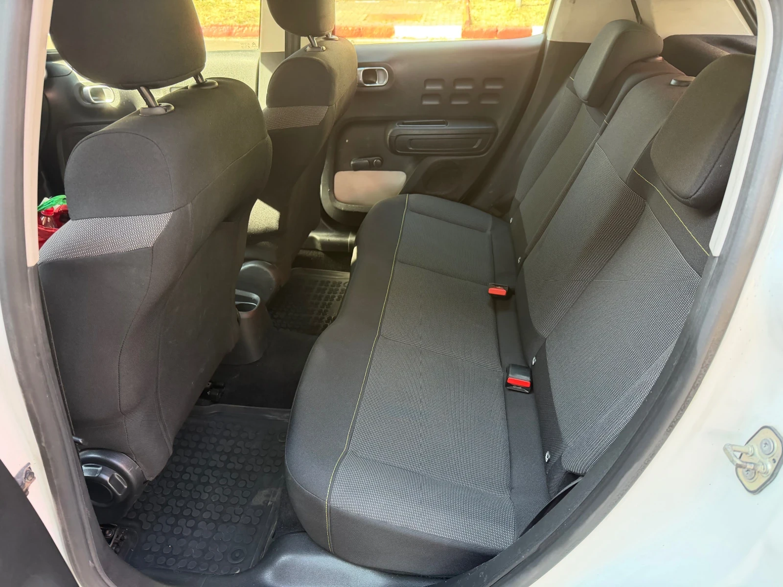 Citroen C3 1, 2i-ГАЗ-Първи собственик-120 000км.-НОВА, снимка 11 - Автомобили и джипове - 55378860
