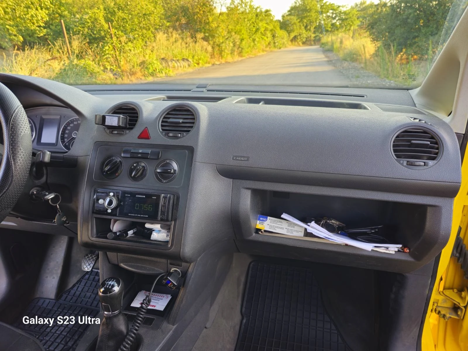VW Caddy 2.0TDI MAXI, снимка 6 - Автомобили и джипове - 55484094