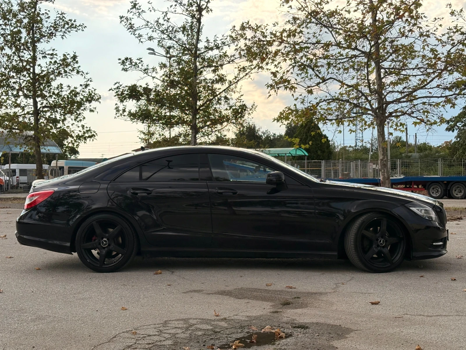Mercedes-Benz CLS 350 CLS 350 AMG optic, снимка 2 - Автомобили и джипове - 55590778