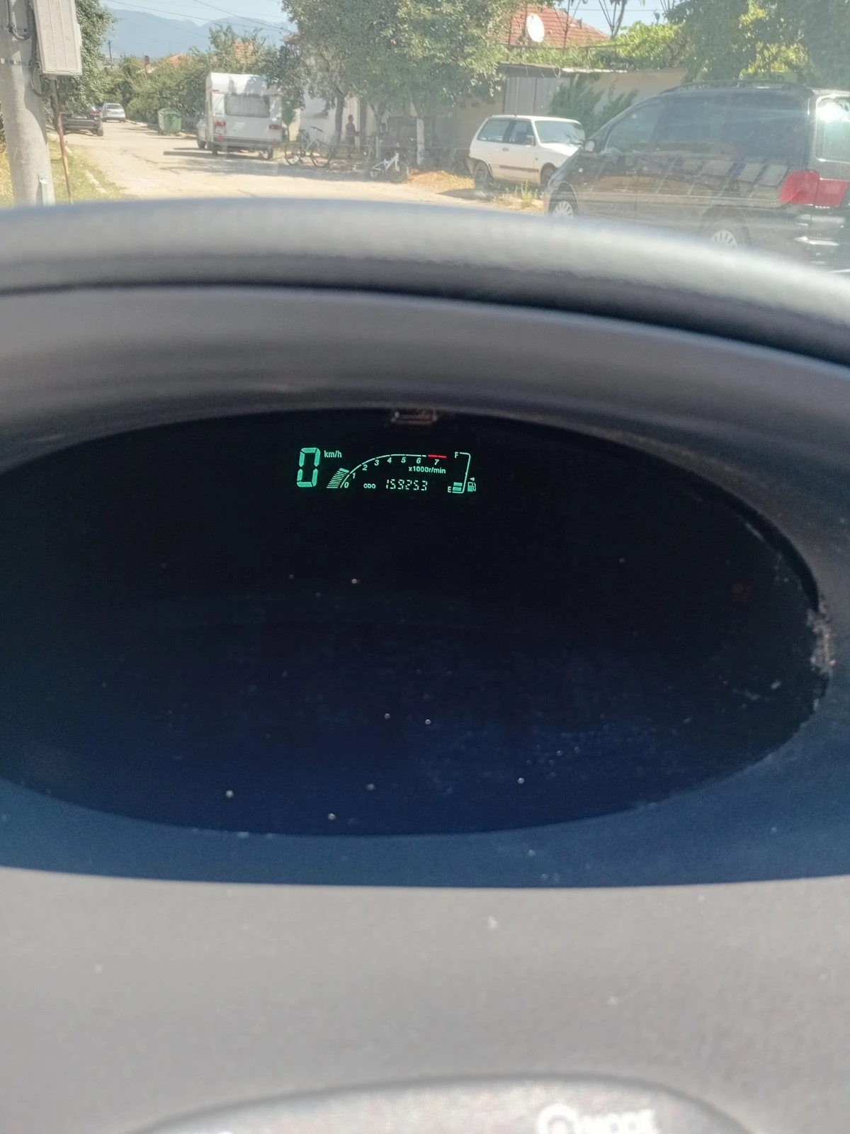 Toyota Yaris 1.3, снимка 11 - Автомобили и джипове - 55749804