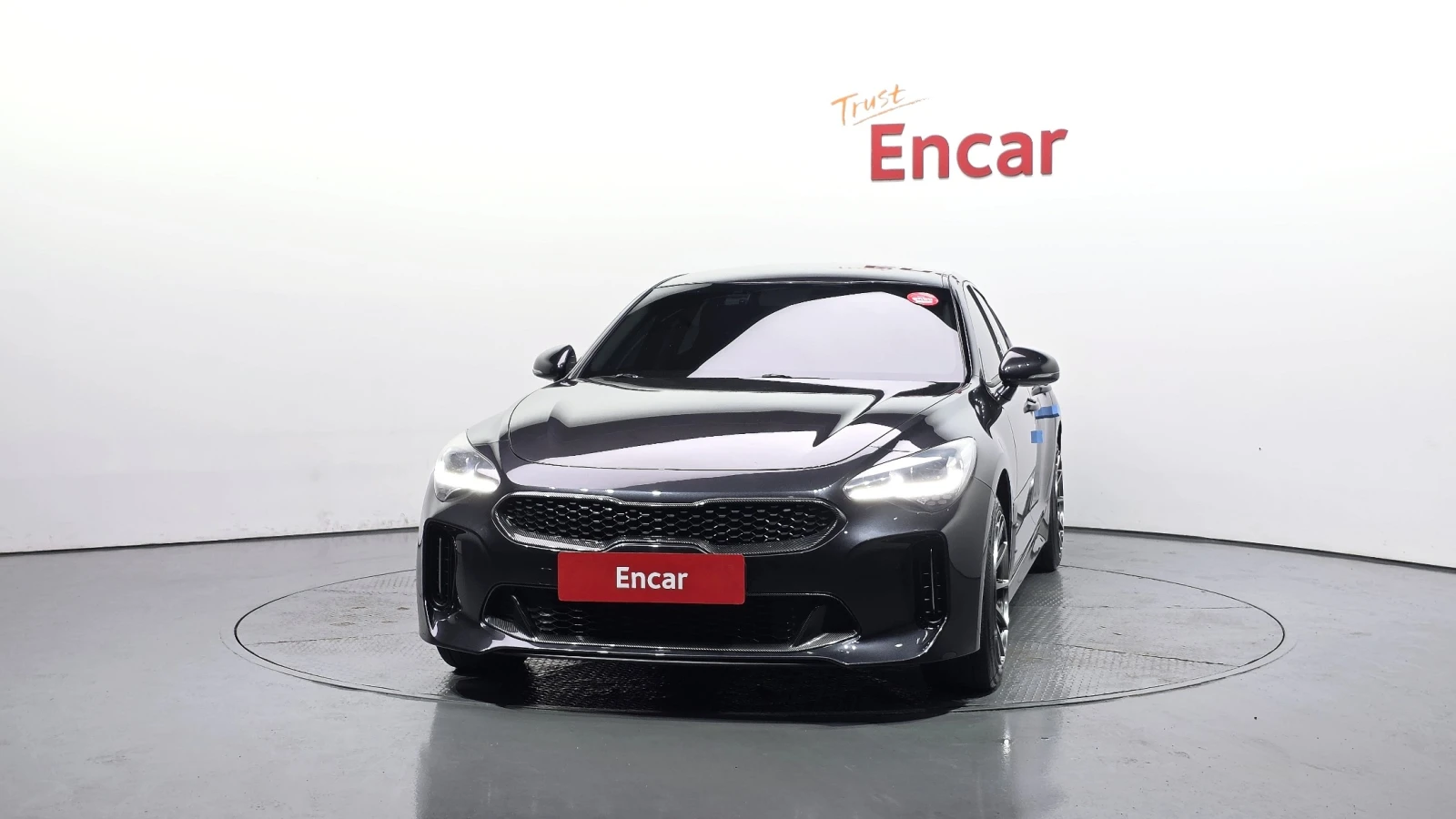 Kia Stinger 2.0 Turbo AWD, снимка 3 - Автомобили и джипове - 55949642
