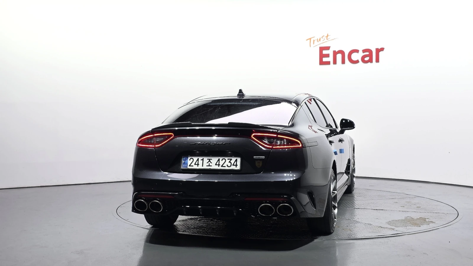Kia Stinger 2.0 Turbo AWD, снимка 4 - Автомобили и джипове - 55949642