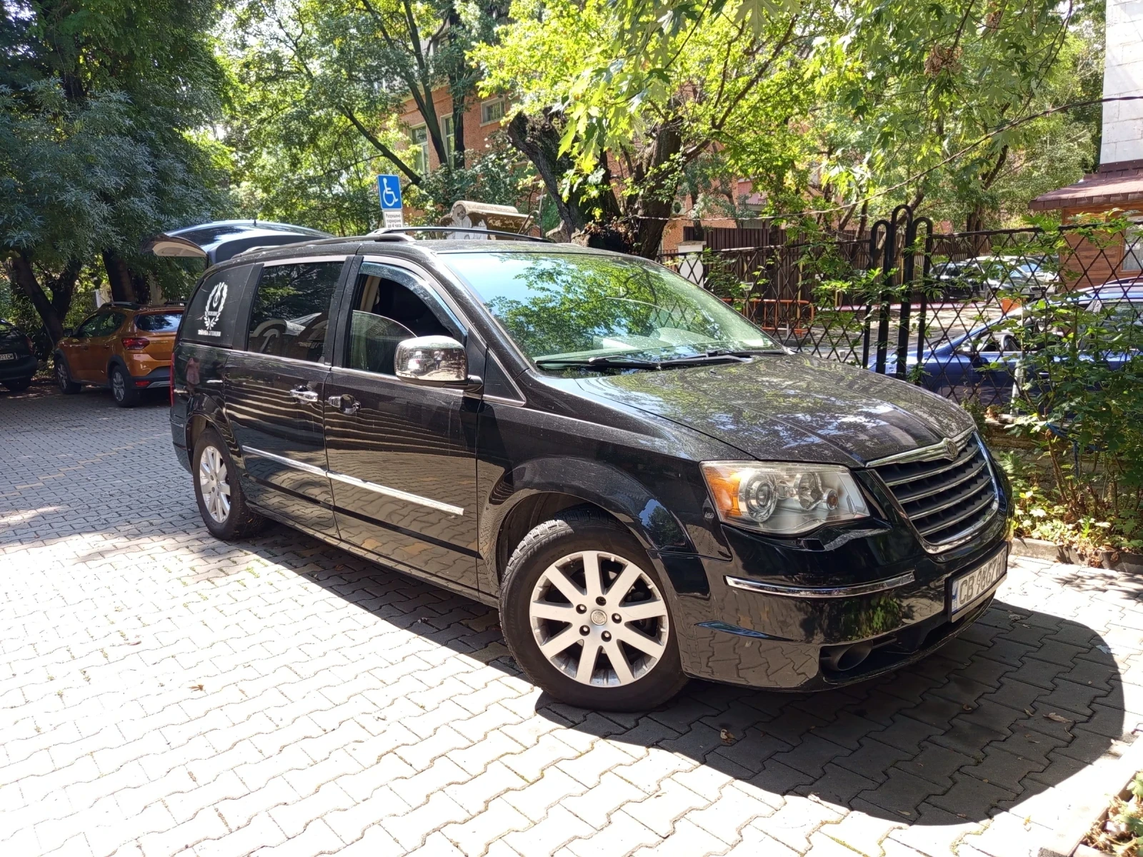 Chrysler Gr.voyager КАТАФАЛКА
