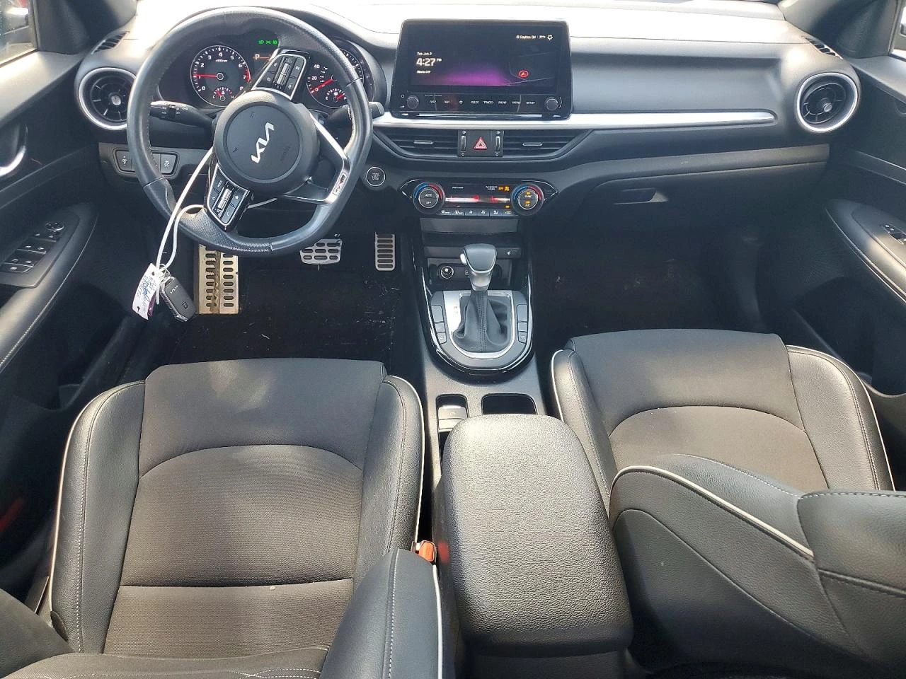 Kia Forte 2.0l Gt Line, снимка 8 - Автомобили и джипове - 56571300