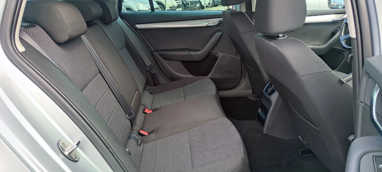 Skoda Octavia 2.0TDI 150k.c | Mobile.bg � ����������� 10