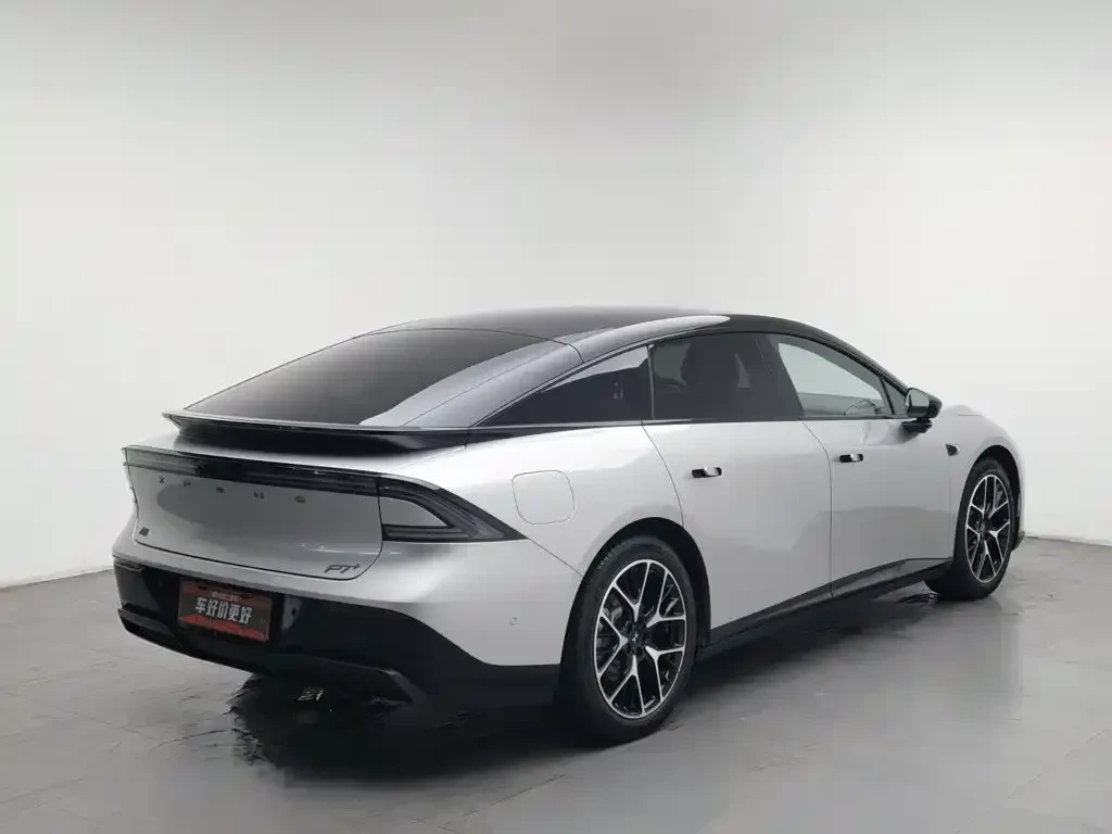 Xpeng P7 Ultra Long Range Max Flagship Edition 2025 RWD, снимка 2 - Автомобили и джипове - 56662394