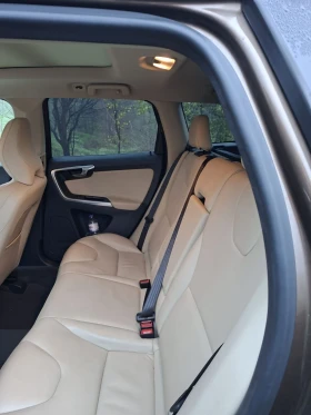Volvo XC60, снимка 9