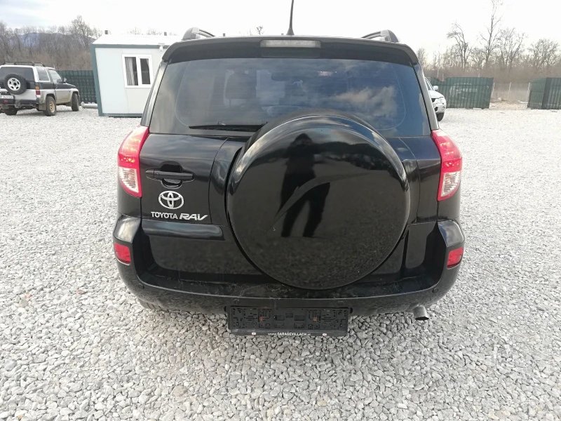 Toyota Rav4 2.2D4D kli 4x4 136ks, снимка 5 - Автомобили и джипове - 48958799