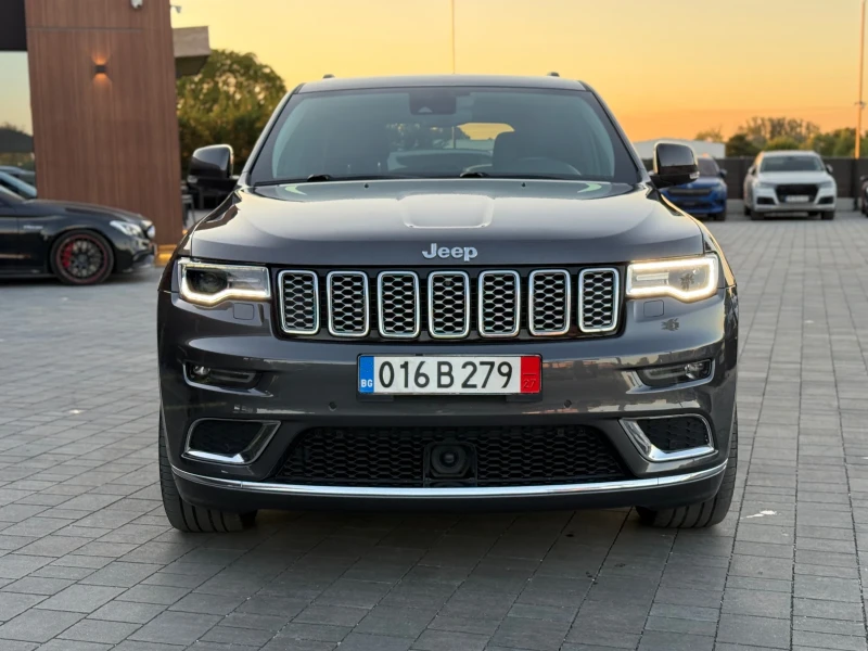 Jeep Grand cherokee SUMMIT 2020г Панорама= Алкантара= Фул Екстри, снимка 10 - Автомобили и джипове - 51198665