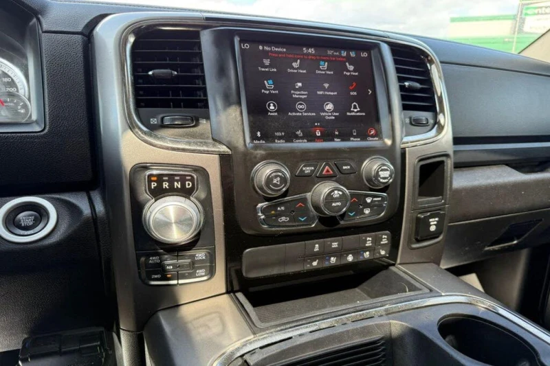 Dodge RAM 1500 SPORT ПОДГРЕВ* ОБДУХВАНЕ* CAM* KEYLESS* , снимка 15 - Автомобили и джипове - 52837214