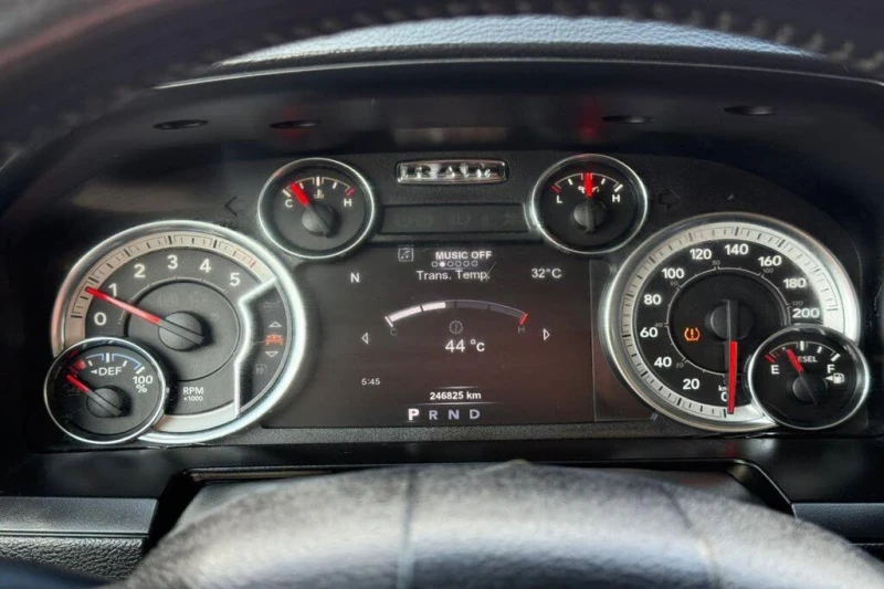 Dodge RAM 1500 SPORT ПОДГРЕВ* ОБДУХВАНЕ* CAM* KEYLESS* , снимка 13 - Автомобили и джипове - 52837214