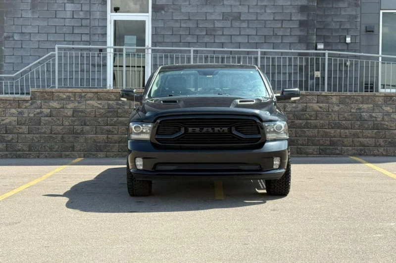 Dodge RAM 1500 SPORT ПОДГРЕВ* ОБДУХВАНЕ* CAM* KEYLESS* , снимка 4 - Автомобили и джипове - 52837214