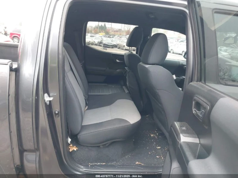 Toyota Tacoma 3.5L V-6 DI, DOHC, VVT, 278HP 4X4 Drive, снимка 14 - Автомобили и джипове - 52840133