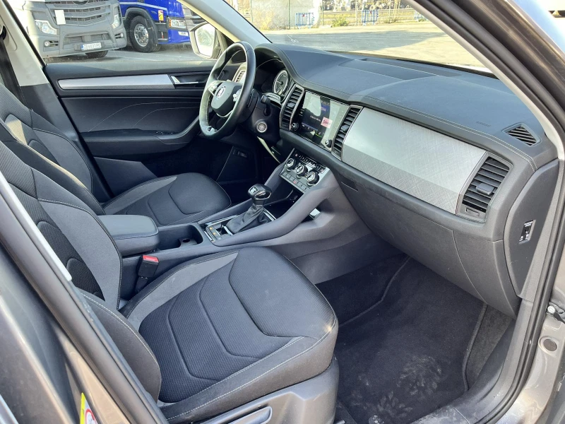 Skoda Kodiaq 2.0 TDI Facelift 4x4, снимка 13 - Автомобили и джипове - 52885037