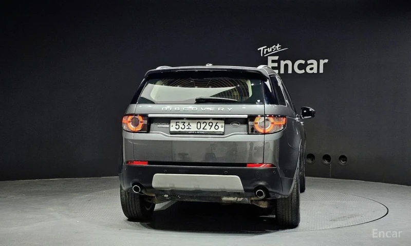 Land Rover Discovery Sport, снимка 4 - Автомобили и джипове - 53241923