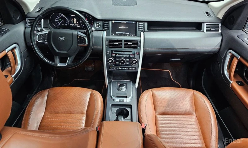 Land Rover Discovery Sport, снимка 7 - Автомобили и джипове - 53241923