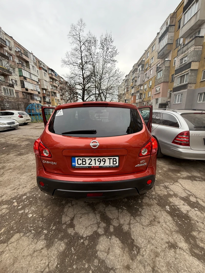 Nissan Qashqai, снимка 4 - Автомобили и джипове - 53488345