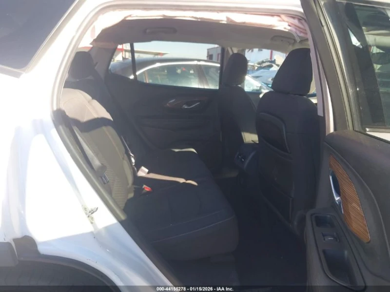 Gmc Terrain 1.5l Fwd Sle, снимка 8 - Автомобили и джипове - 53597789