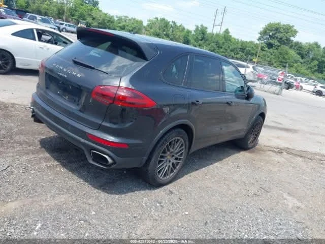 Porsche Cayenne PLATINIUM EDITION - изображение 4