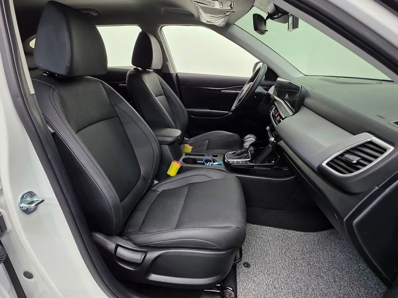 Kia Seltos 1.6 Automatic, снимка 10 - Автомобили и джипове - 55875601