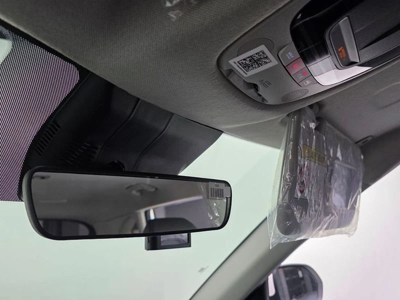 Kia Seltos 1.6 Automatic, снимка 15 - Автомобили и джипове - 55875601