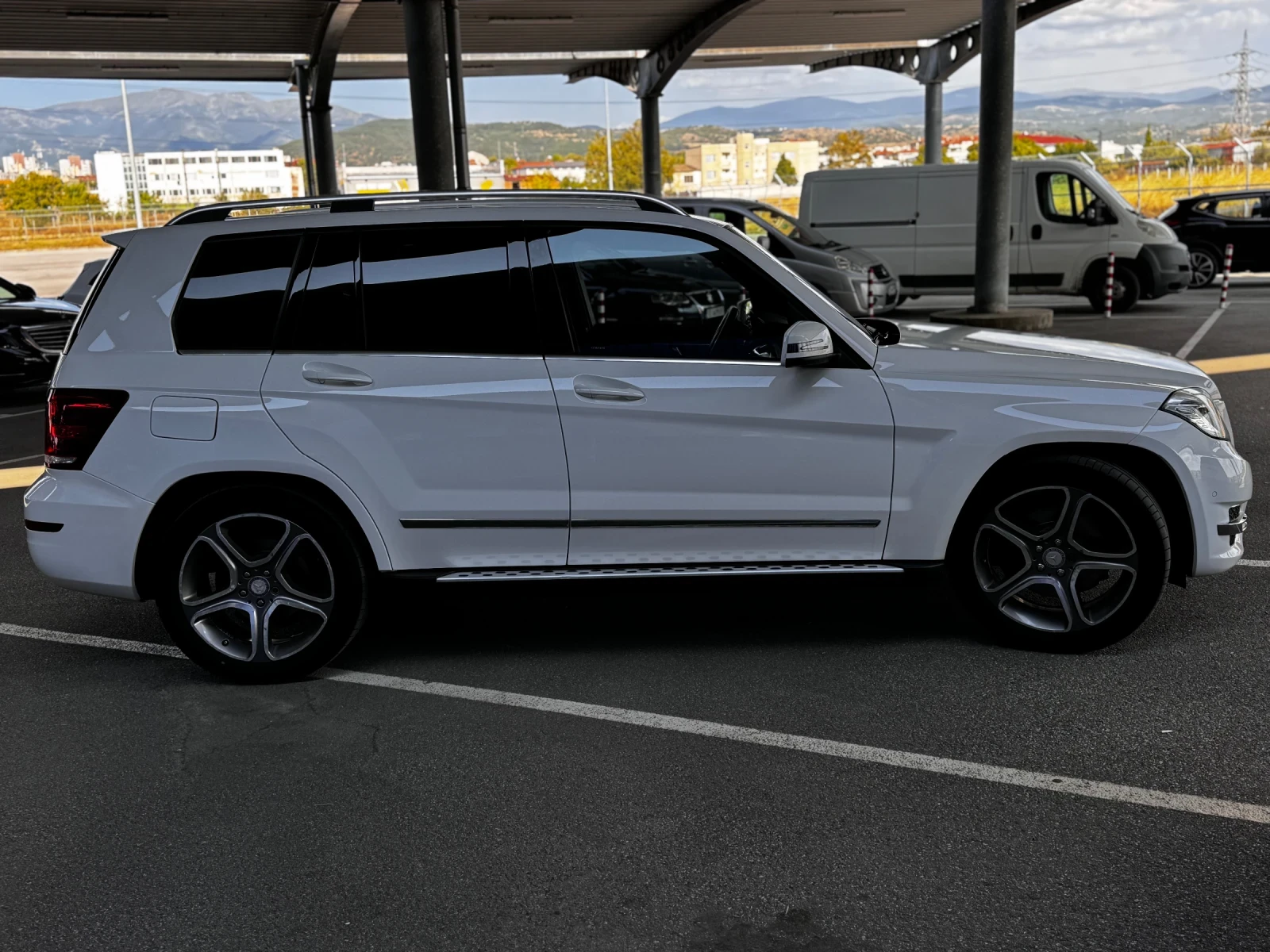 Mercedes-Benz GLK 220 CDI / Face lift / Automat / 4x4 / - изображение 5