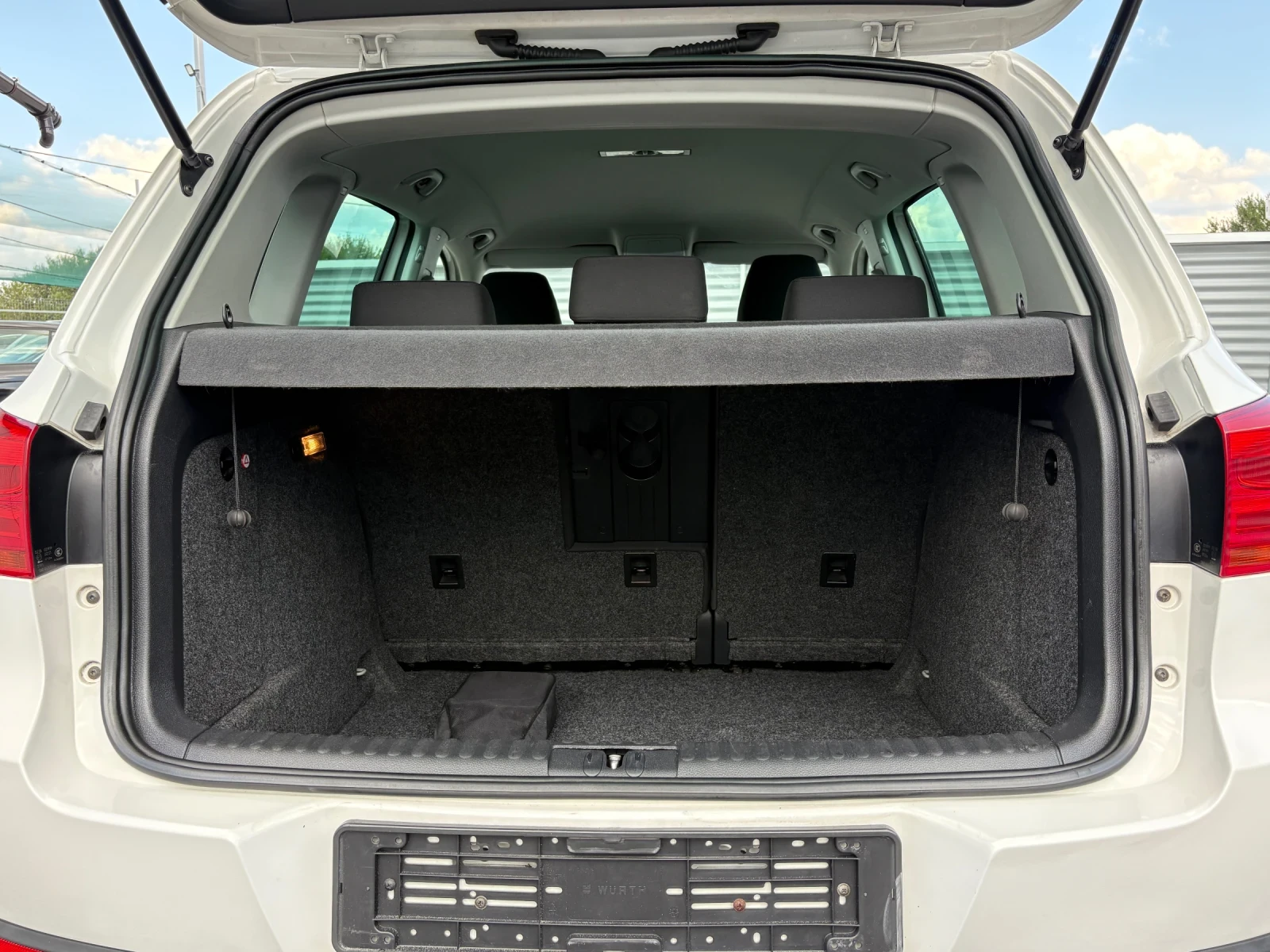 VW Tiguan 2 0TDI-4x4-АВТОМАТИК-HI-LINE - изображение 7
