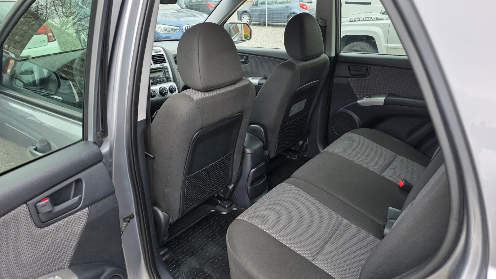 Kia Sportage 2.0i ГАЗ , снимка 10 - Автомобили и джипове - 54029555