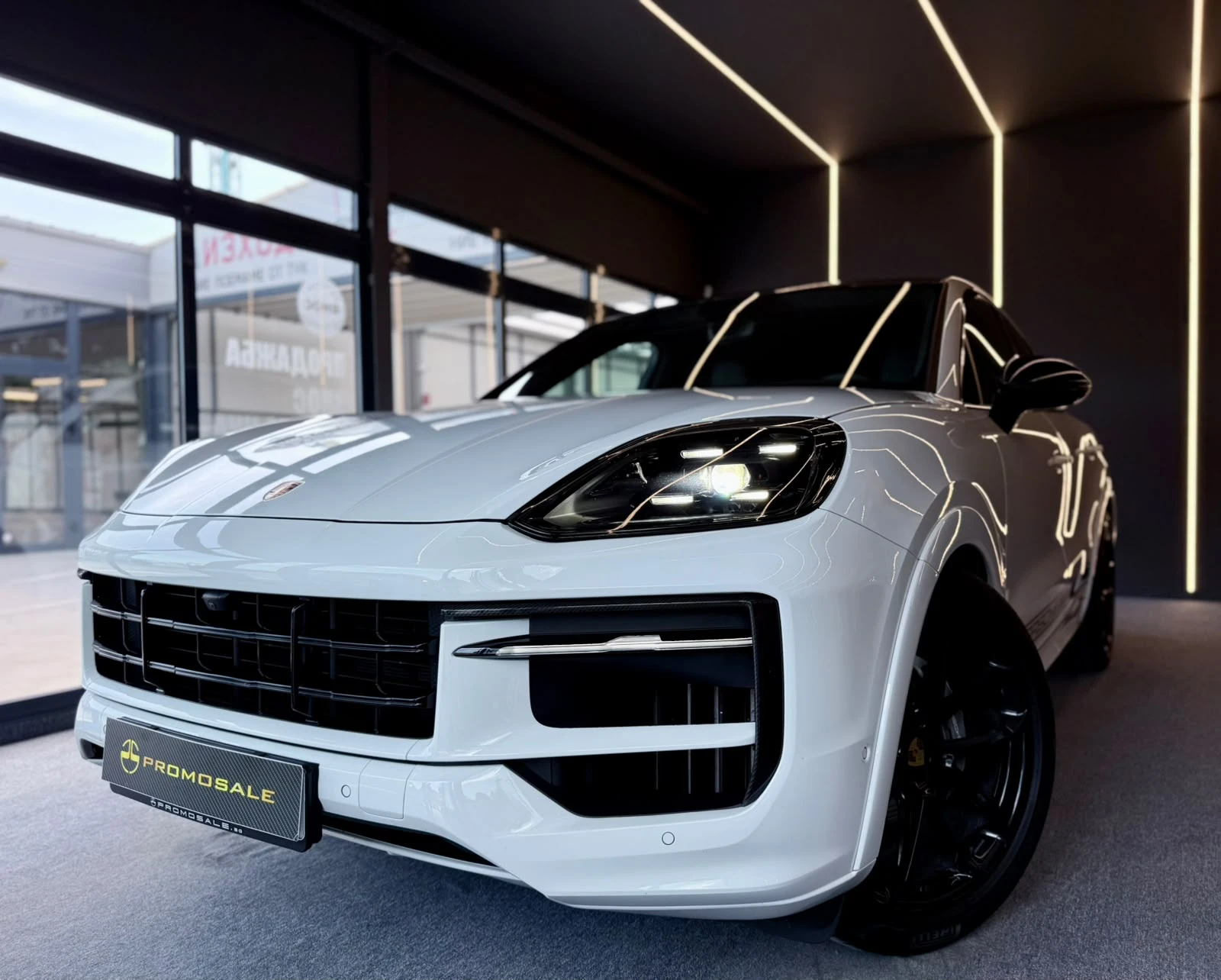 Porsche Cayenne Coupe* GT Package* Bose* Carbon* Лизинг , снимка 3 - Автомобили и джипове - 54832133