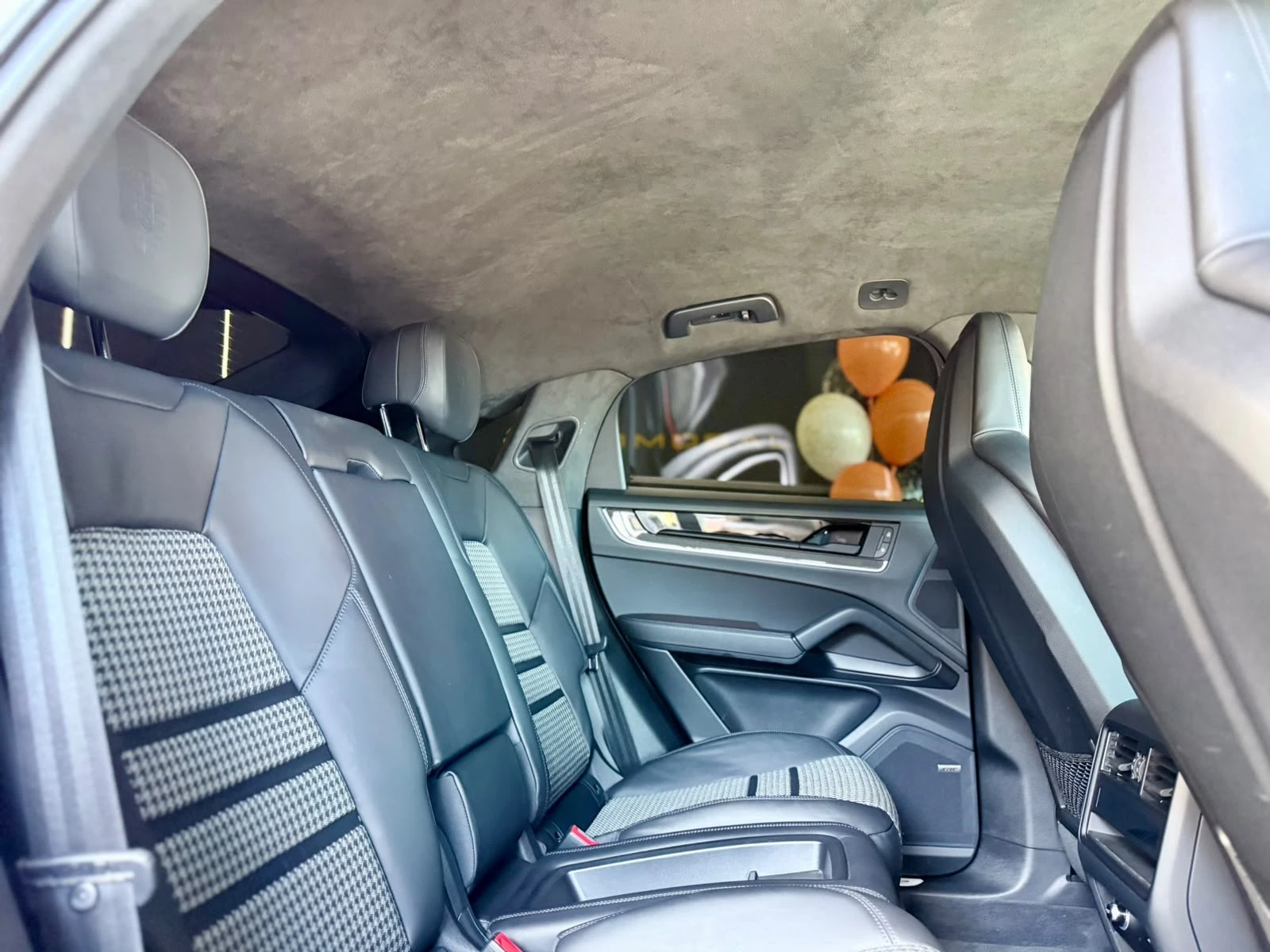 Porsche Cayenne Coupe* GT Package* Bose* Carbon* Лизинг , снимка 15 - Автомобили и джипове - 54832133