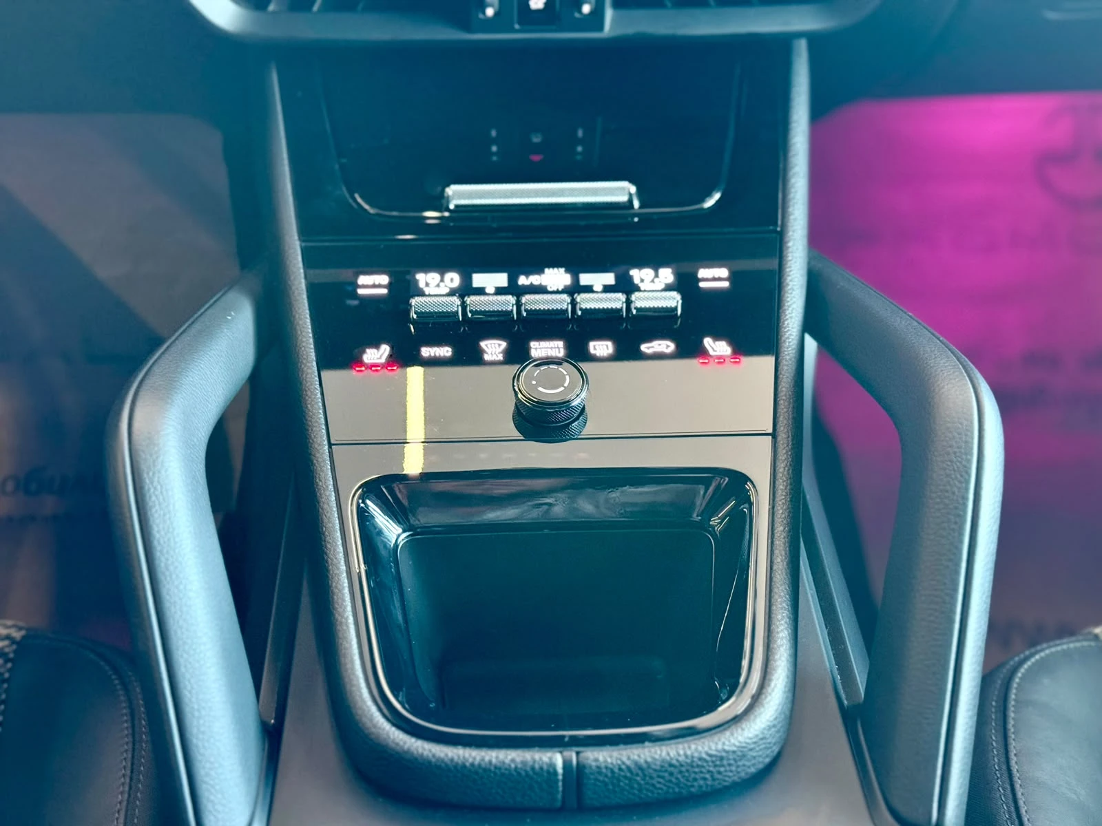 Porsche Cayenne Coupe* GT Package* Bose* Carbon* Лизинг , снимка 13 - Автомобили и джипове - 54832133