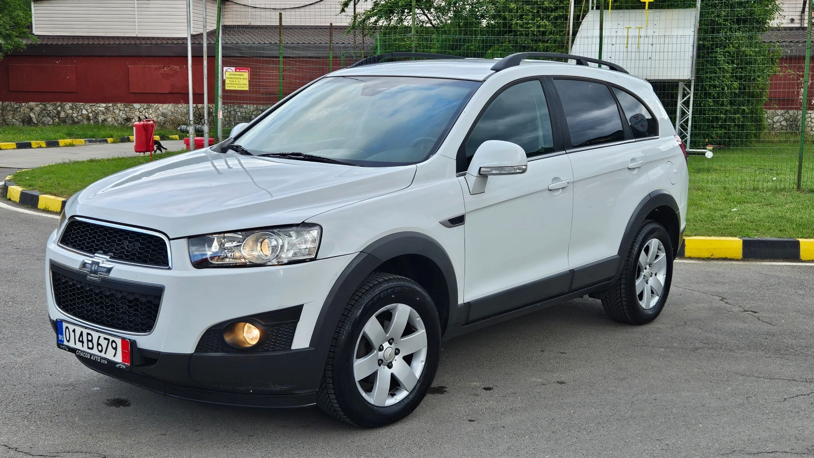 Chevrolet Captiva 2.2 KOJA/KLIMATRON/7mesta/FACELIFT, снимка 2 - Автомобили и джипове - 54899558