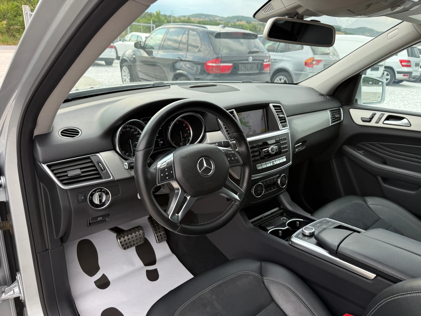 Mercedes-Benz ML 350, снимка 10 - Автомобили и джипове - 55007228