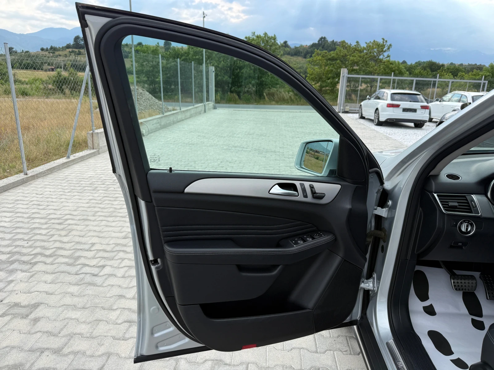 Mercedes-Benz ML 350, снимка 9 - Автомобили и джипове - 55007228