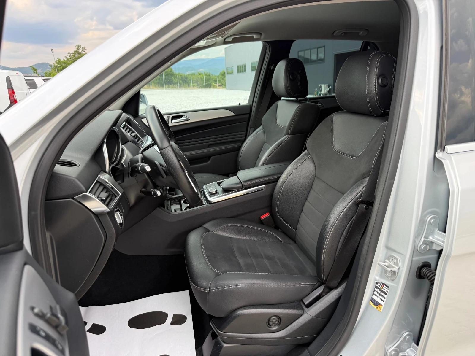 Mercedes-Benz ML 350, снимка 11 - Автомобили и джипове - 55007228