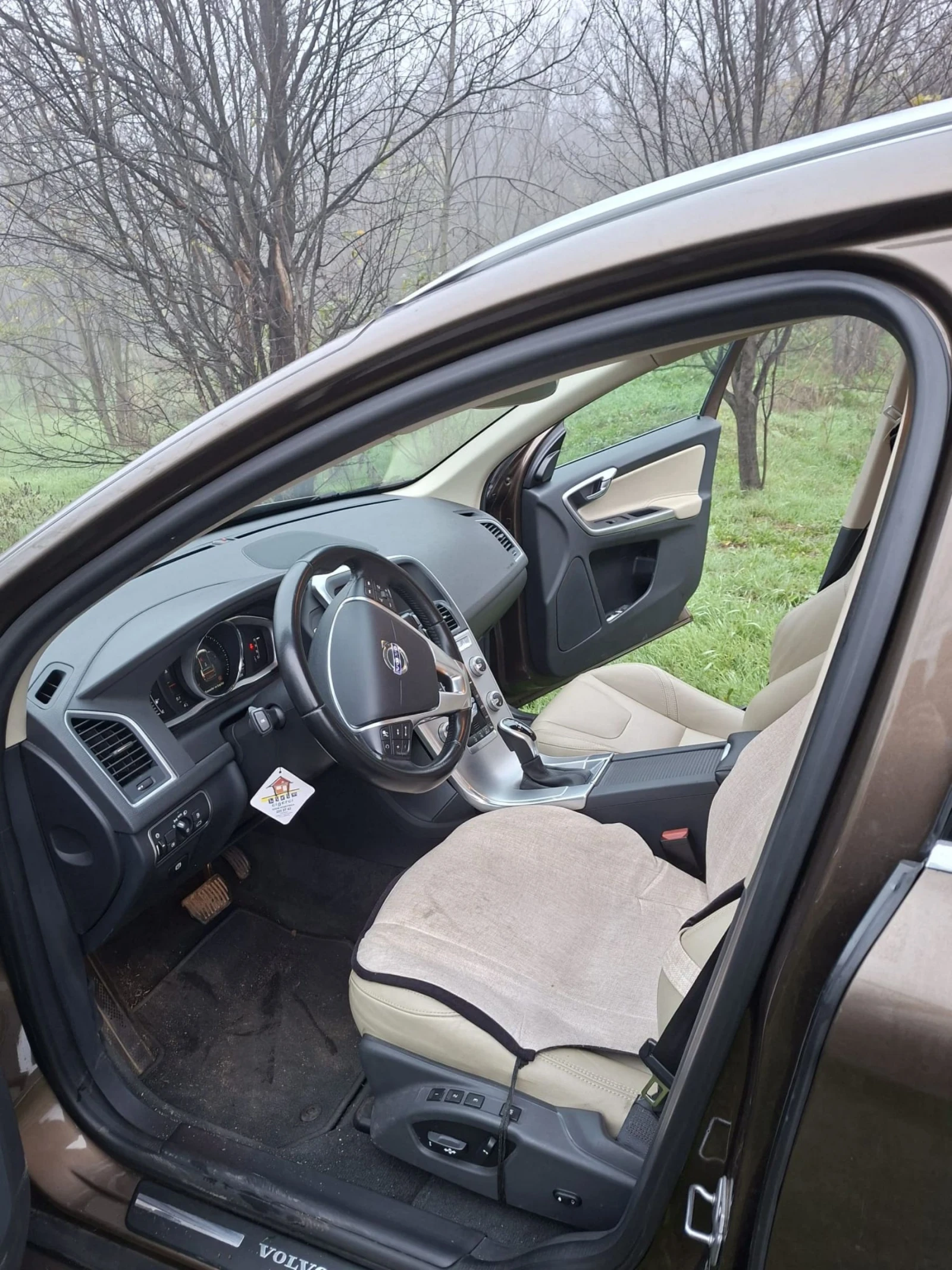 Volvo XC60, снимка 11 - Автомобили и джипове - 55011404