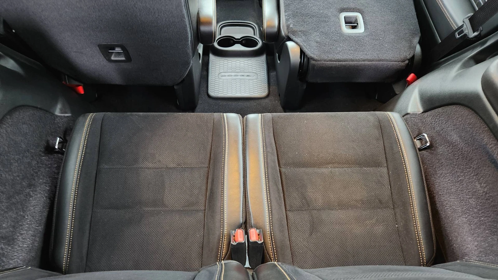 Dodge Durango R/T 5.7 HEMI Anniversary Edition AWD Tow N'Go | Mobile.bg � ����������� 15