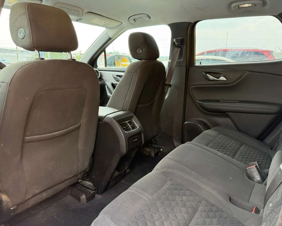 Chevrolet Blazer LT - V6! BACKUP CAMERA! HEATED SEATS! | Mobile.bg � ����������� 12