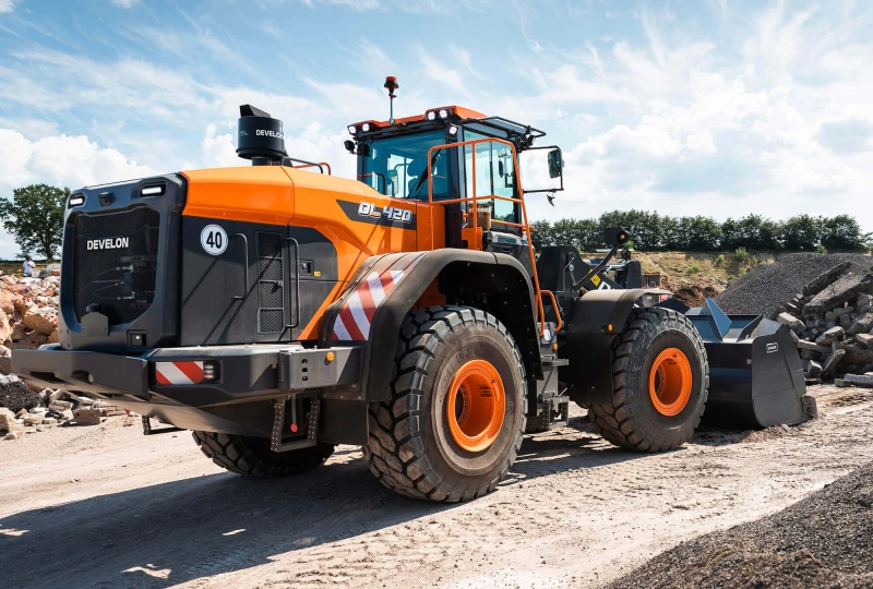 Челен товарач Develon DL420-7, снимка 4 - Индустриална техника - 22539912