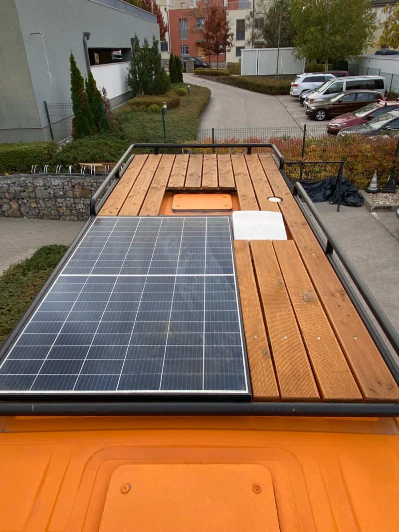 Кемпер Mercedes-Benz 709 Vario, снимка 4 - Каравани и кемпери - 51447082