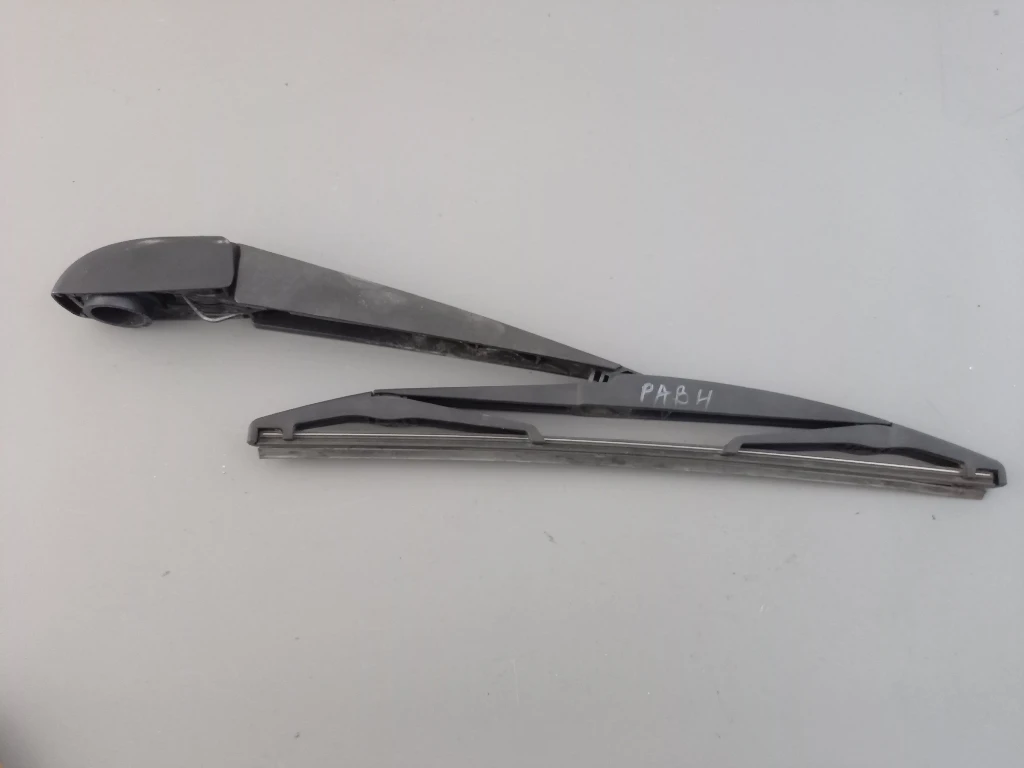     4 (15) | Mobile.bg   1