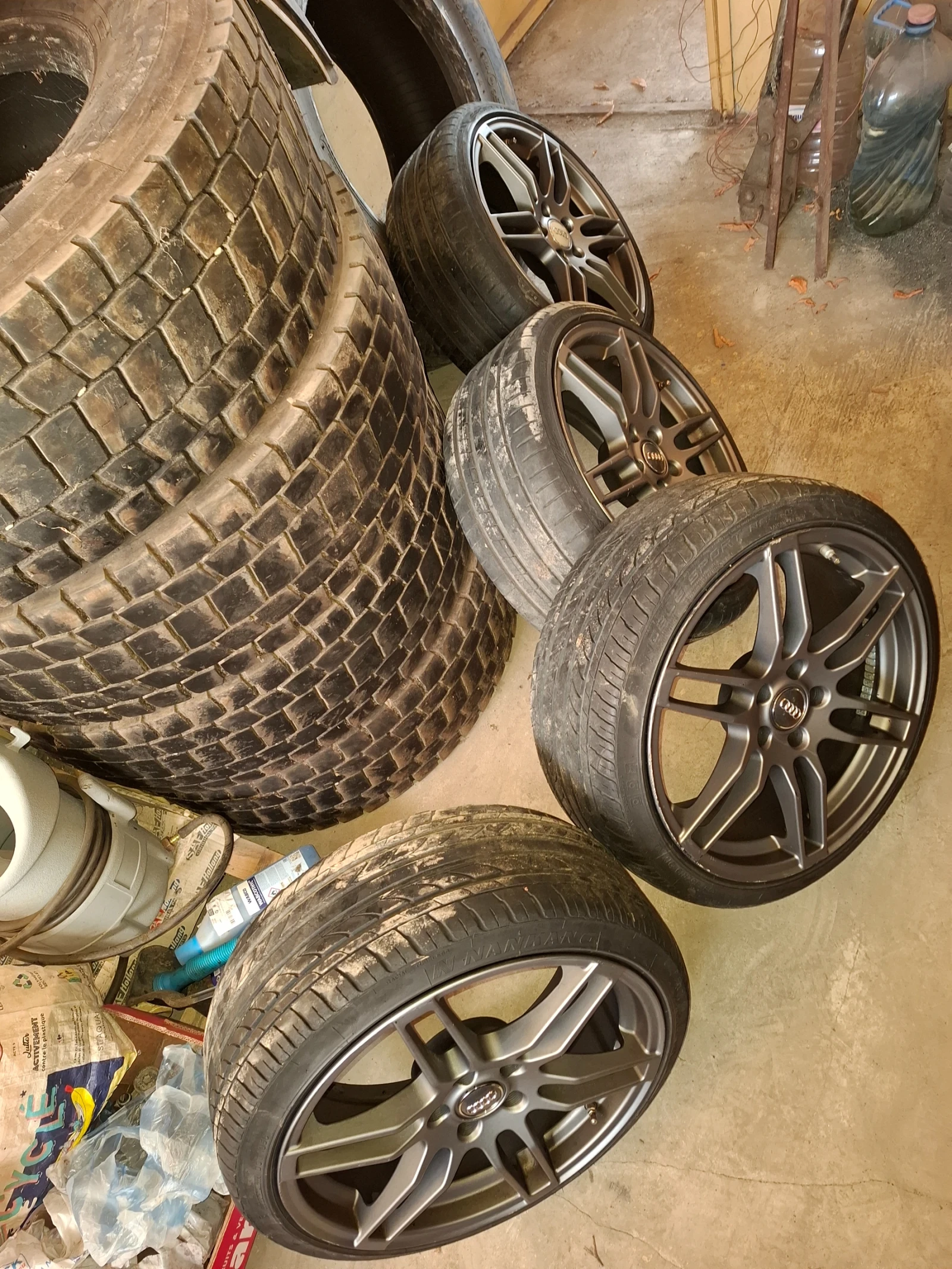    235/35R19 | Mobile.bg   3