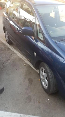 Toyota Corolla verso 1.8, снимка 3