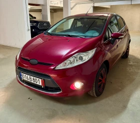 Ford Fiesta  1. 4 97 к. с. Газ/Бензин Ръчна 2010 г., снимка 3